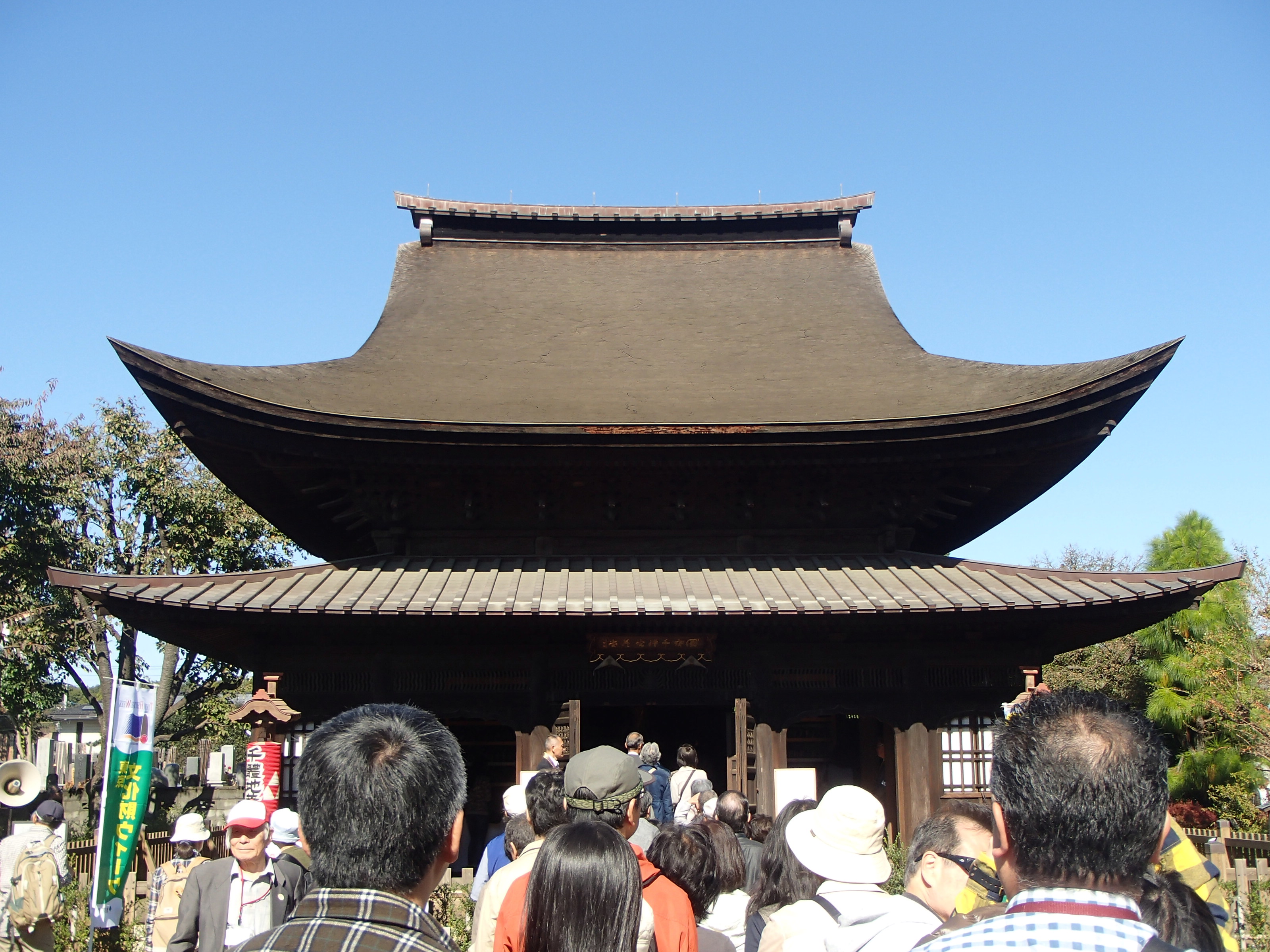 Photograph of Travelogue of Building And BuddhismStatue in Paragraph05 Number05