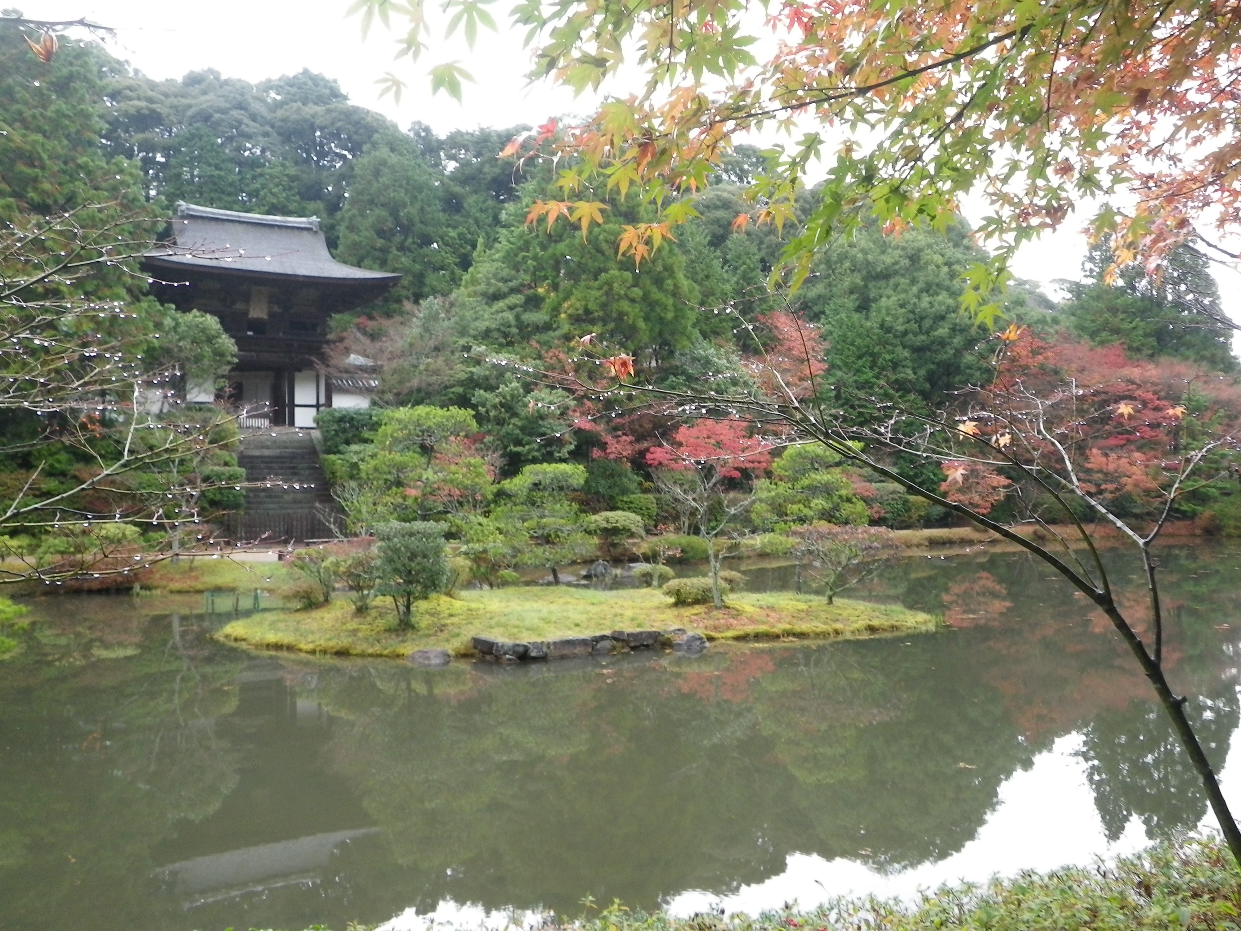 Photograph of Travelogue of Building And BuddhismStatue in Paragraph05 Number12