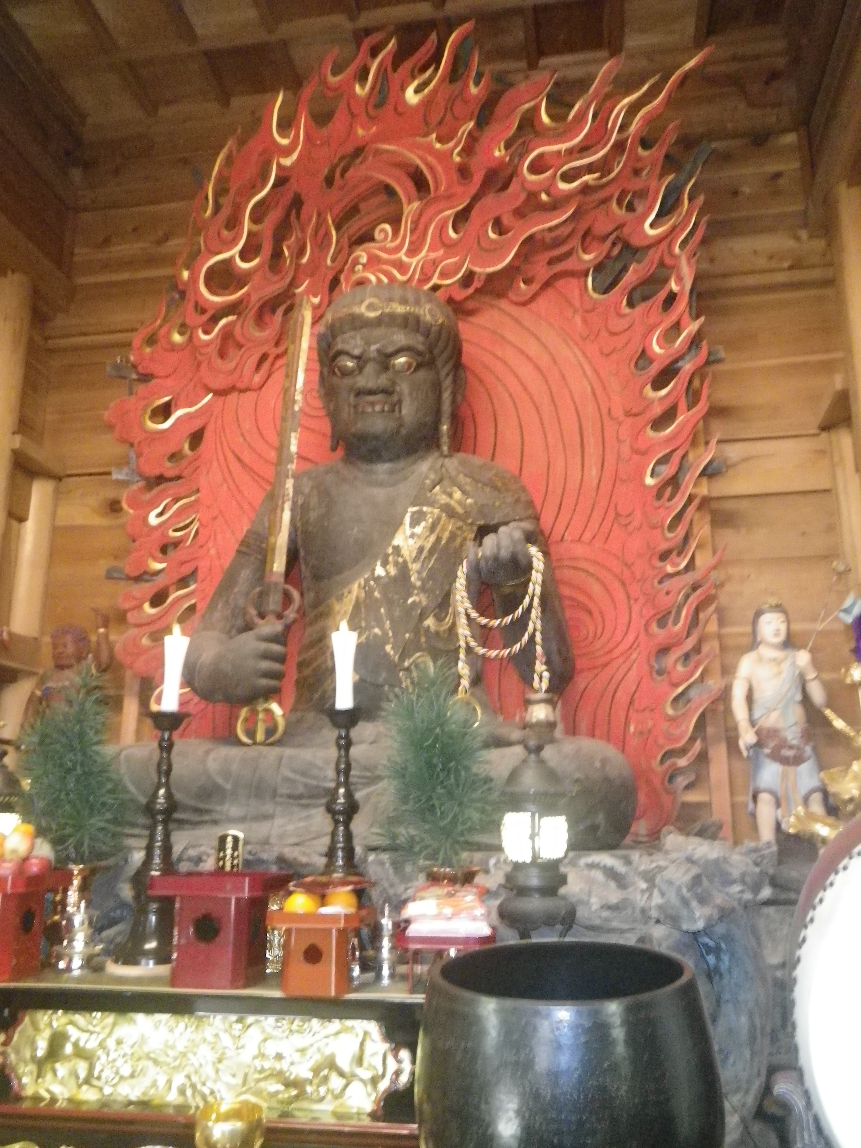 Photograph of Travelogue of Building And BuddhismStatue in Paragraph19 Number01