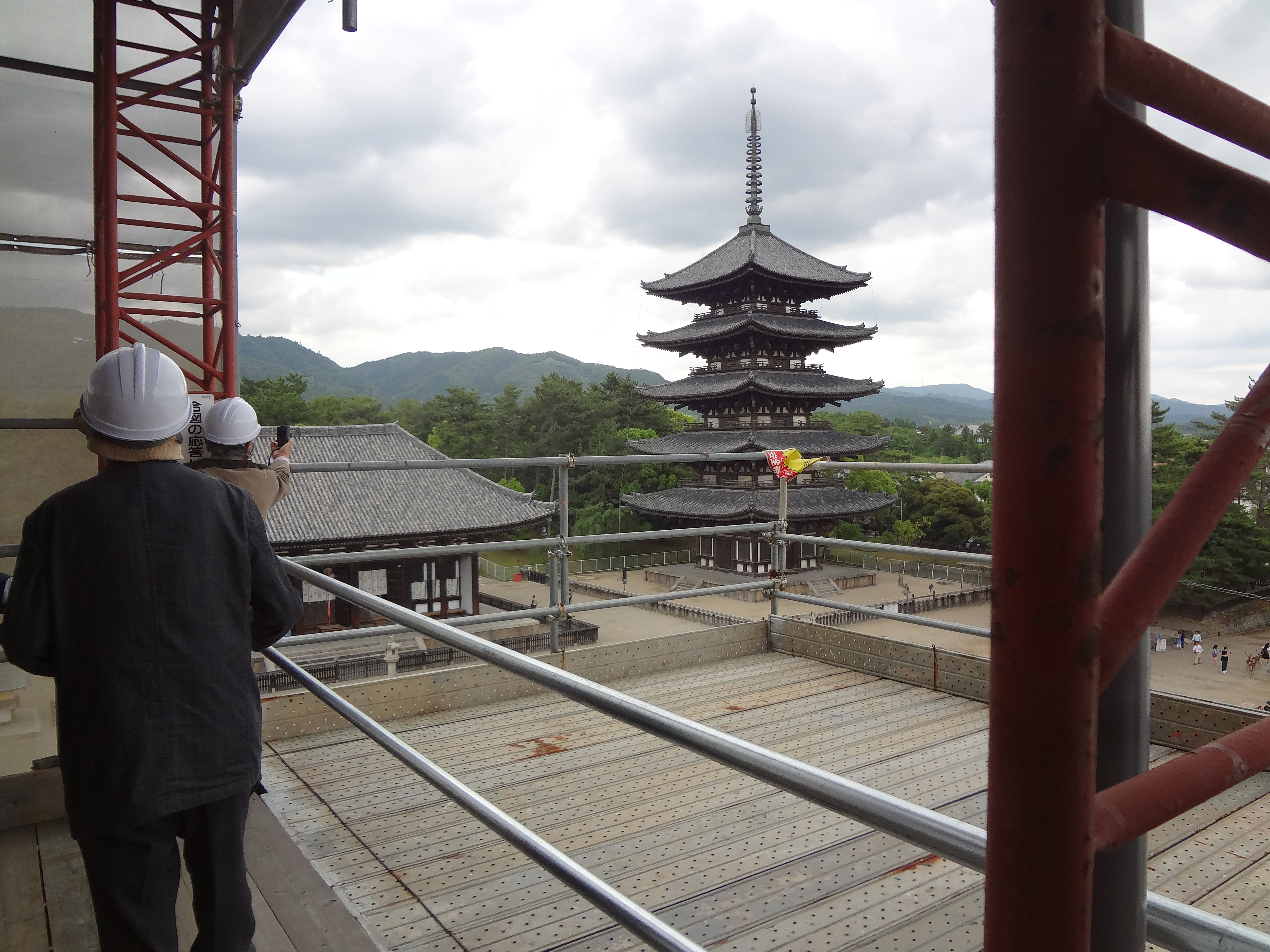 Photograph of Travelogue of Building And BuddhismStatue in Paragraph27 Number21