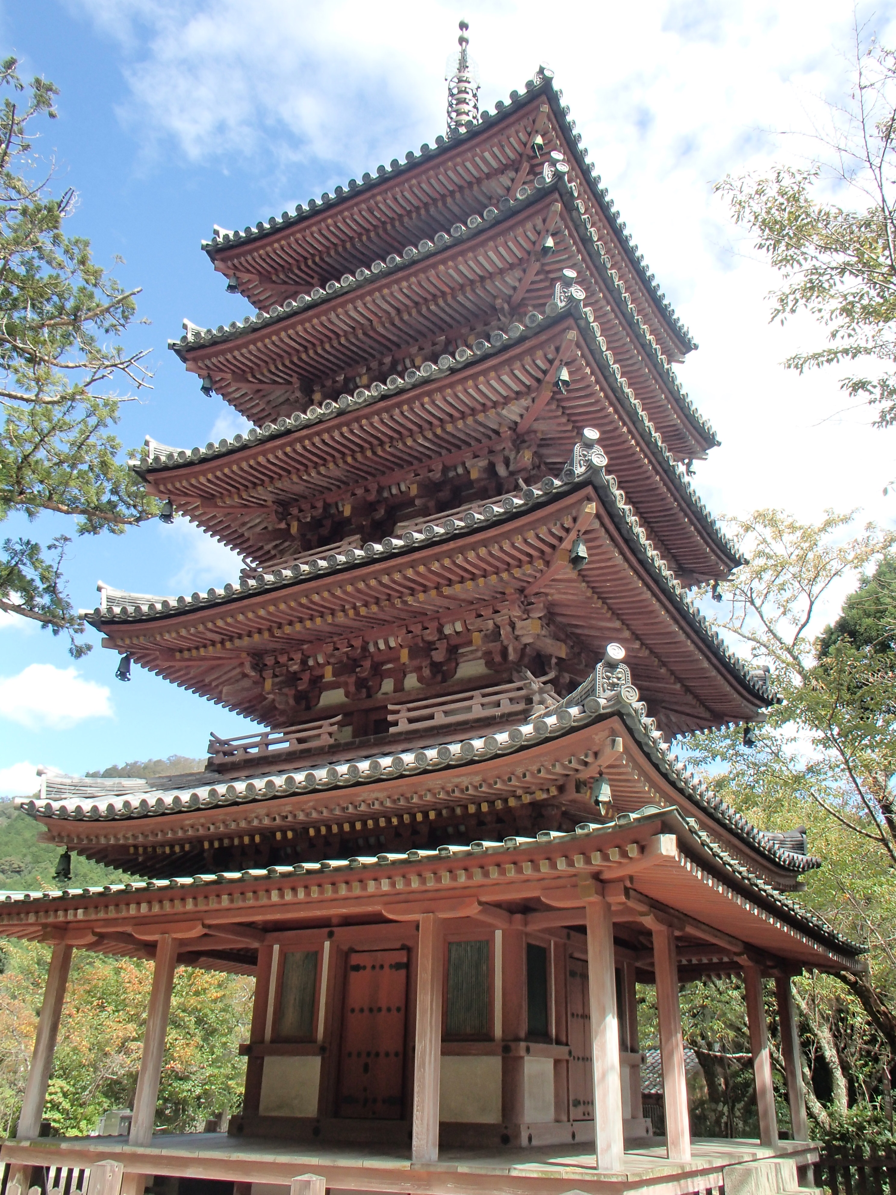 Photograph of Travelogue of Building And BuddhismStatue in Paragraph39 Number02