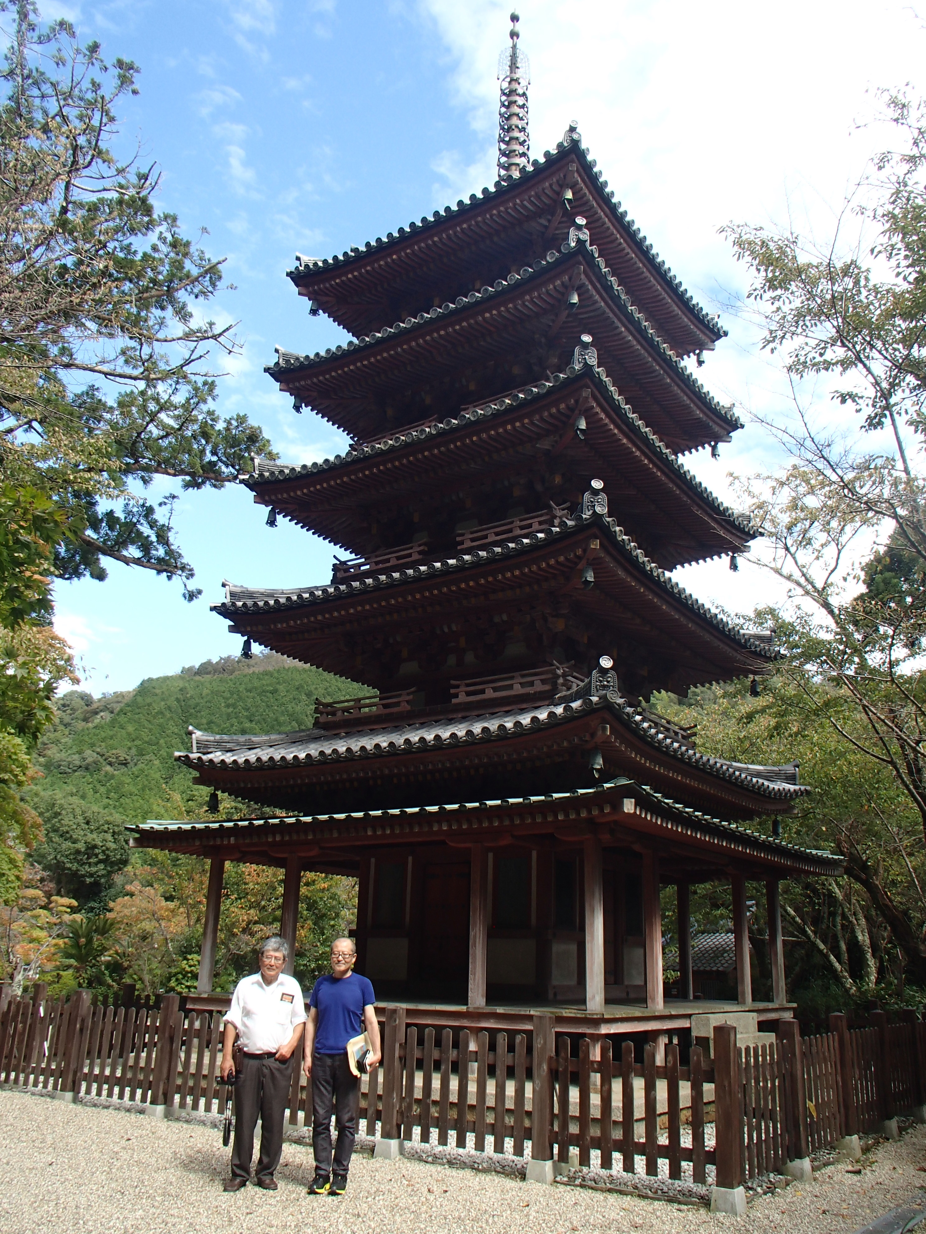 Photograph of Travelogue of Building And BuddhismStatue in Paragraph39 Number19